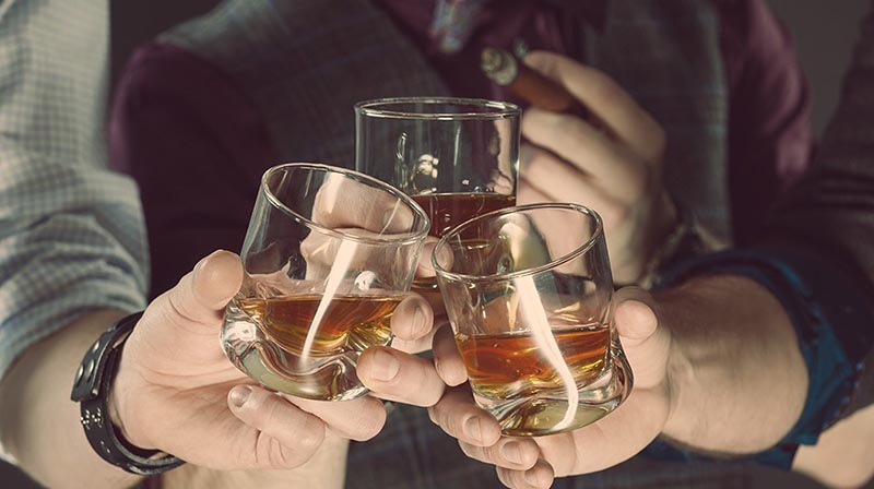 How to Drink Bourbon: The Ultimate Beginner's Guide to Enjoying Bourbon 7 How to Drink Bourbon 4